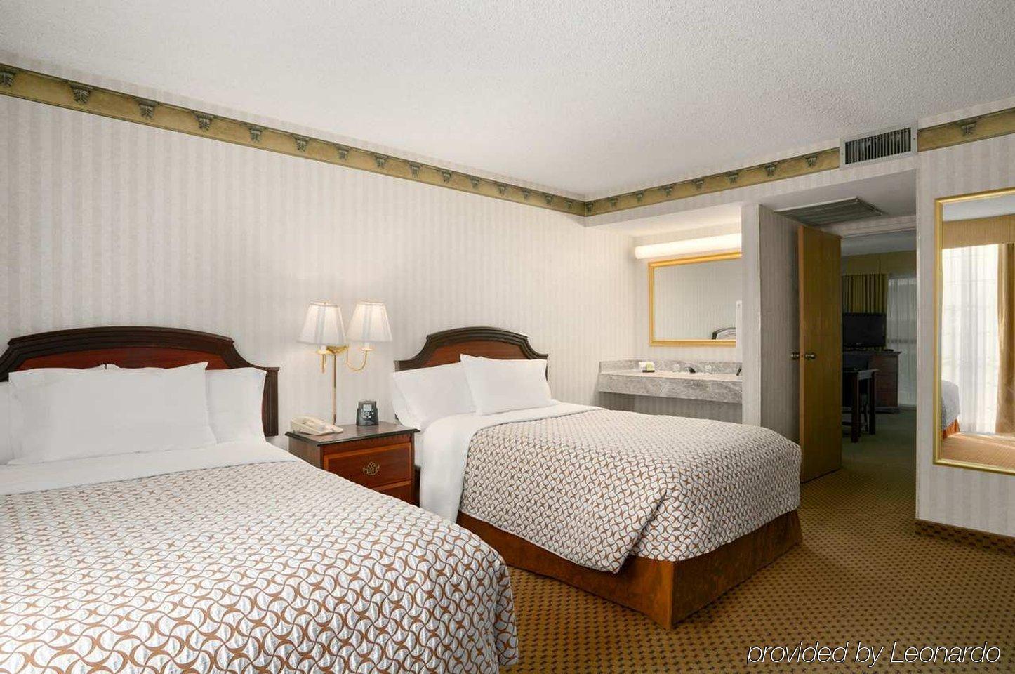 Embassy Suites By Hilton Arcadia-Pasadena Area Exterior foto