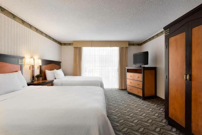 Embassy Suites By Hilton Arcadia-Pasadena Area Exterior foto